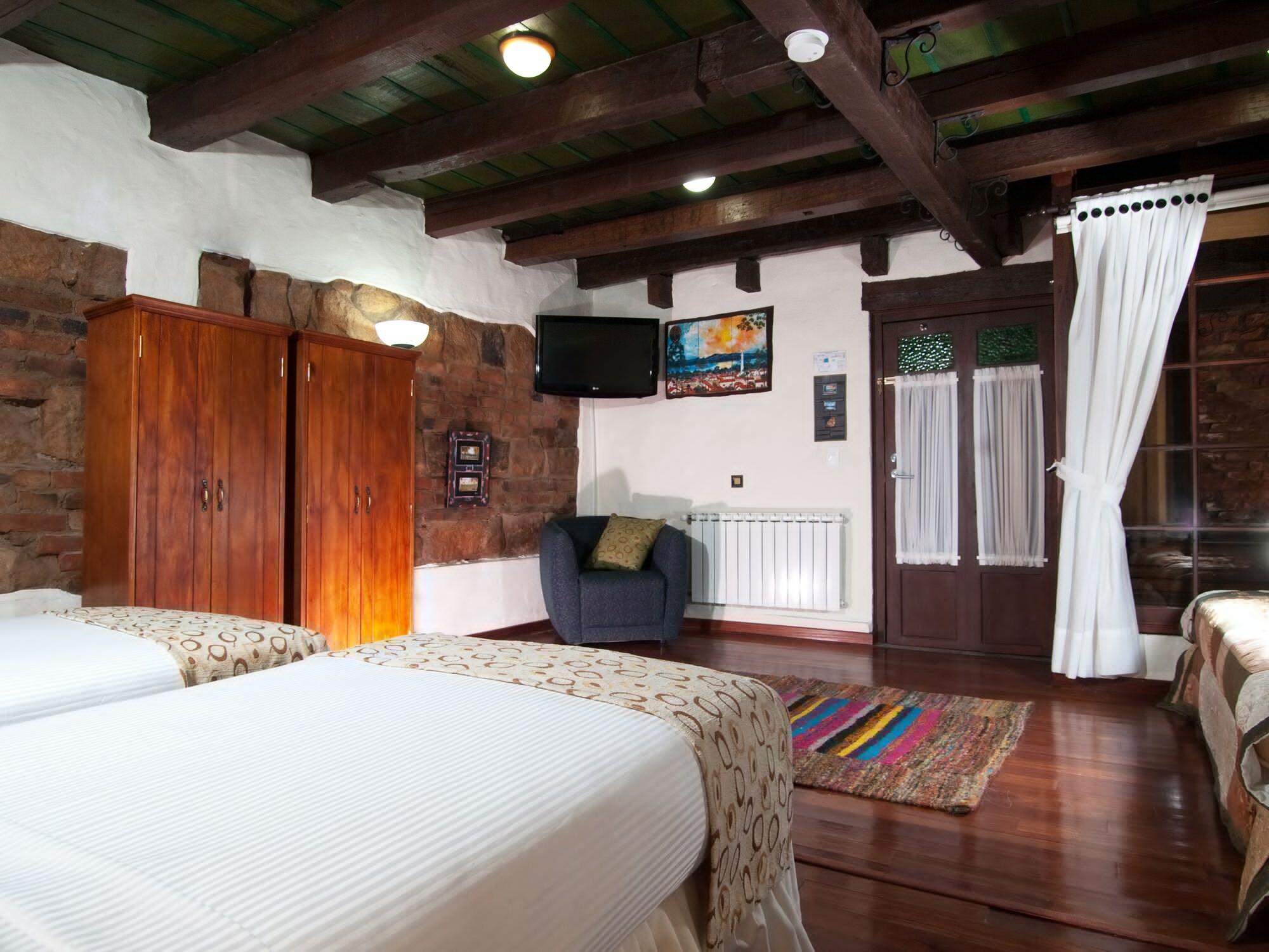Hotel Muisca Богота Екстериор снимка